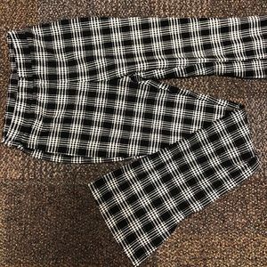 Bell bottom leggings